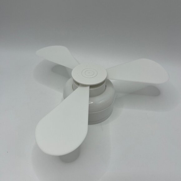 Portable USB Rechargeable Remote Controls Ceiling Fan Light with Detachable - Picture 4 of 8